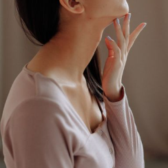 Chin Hair in Women: Common Causes and What It May Mean