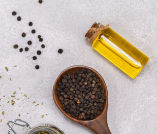 Olive Oil and Black Pepper: Traditional Uses and Potential Benefits